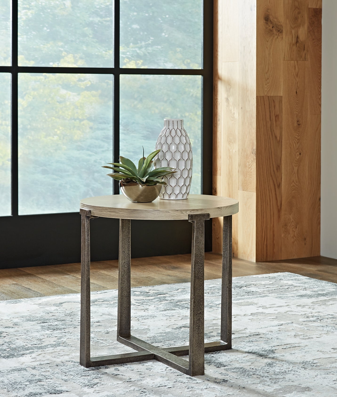 Dalenville Round End Table