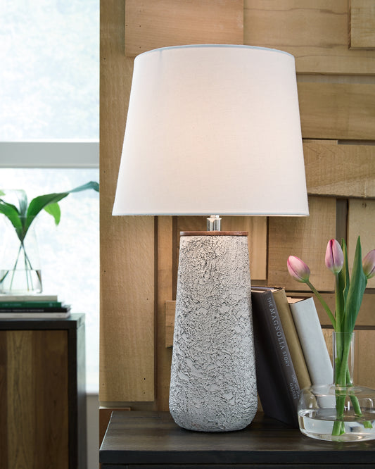 Chaston Metal Table Lamp (2/CN)