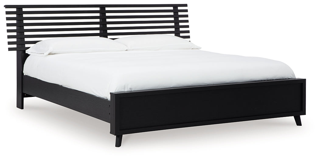 Danziar King Panel Bed with Mirrored Dresser, Chest and 2 Nightstands